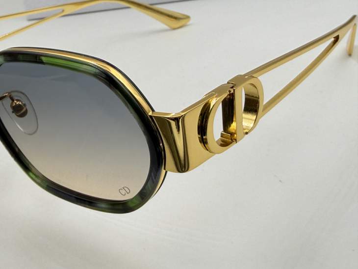 Picture of Dior Sunglasses _SKUfw80879545fw